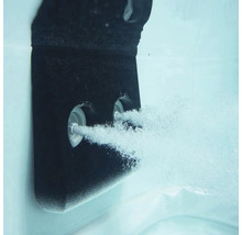 Duze de hidromasaj în funcțiune sub apă