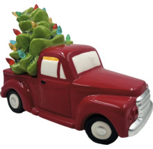 Figurină decorativă roșie de camionetă cu pom de Crăciun pe platformă