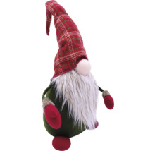 Gnom decorativ de Crăciun cu căciulă în carouri și barbă