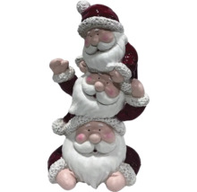 Figurină decorativă Moș Crăciun, formată din trei Moși Crăciuni stivuiți unul peste altul