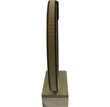 Lumină de vânt decorativă din lemn pe un soclu