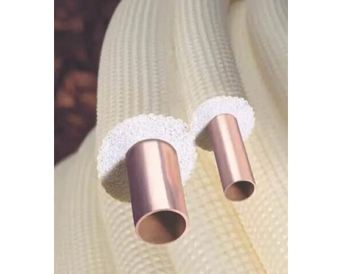 Țevi de cupru izolate pentru încălzire și instalații sanitare.