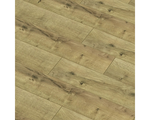 Parchet laminat montat cu aspect de lemn