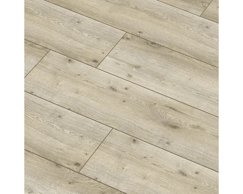 Montaj de podea laminată cu design de lemn