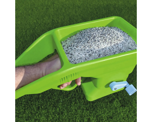 Împrăștietor manual umplut cu semințe sau îngrășământ