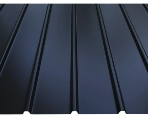 Prim-plan cu o tablă trapezoidală.