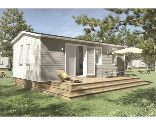 Casă prefabricată modernă cu terasă din lemn și grădină