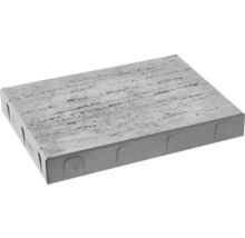 Pavaj din beton cu suprafață aspră