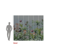 Fototapet Komar cu motiv de junglă, indicații de dimensiune și o siluetă