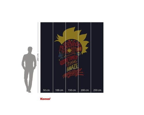 Tapet Komar cu motiv de benzi desenate și specificații de dimensiuni.