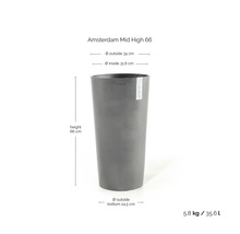 Ghiveci gri Ecopots Amsterdam Mid High 66: înălțime 66 centimetri, diametru exterior 34 centimetri, volum 35,6 litri, greutate 5,8 kilograme.