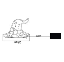 Iluminat cu LED în formă de pălărie de vrăjitoare cu stele și luni, lățime 35 centimetri, lungime cablu 30 centimetri.