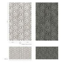Panouri decorative cu model floral tridimensional în două culori.
