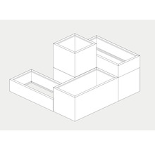 Ilustrație a unui sistem de plantare cu mai multe jardiniere dreptunghiulare și una pătrată