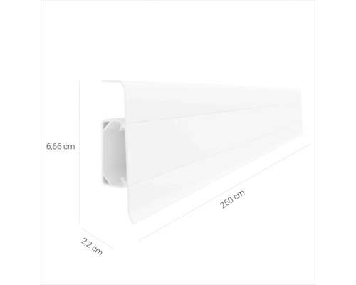 Plintă din plastic cu dimensiunile de 250 cm lungime, 6,66 cm înălțime și 2,2 cm lățime